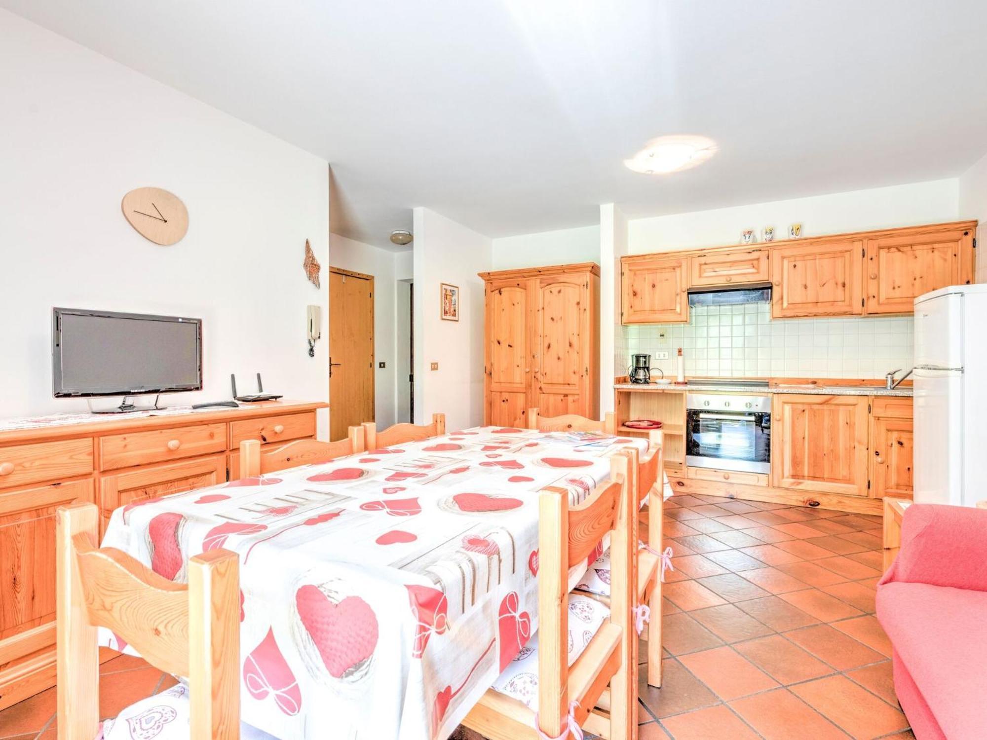 Spacious Chalet With Garden Near Ski Area In Tyrol Pozza di Fassa Εξωτερικό φωτογραφία